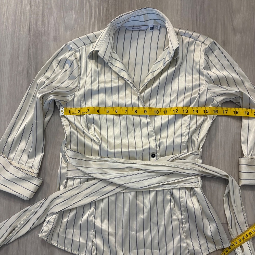 Zara Basic Womens Kimono Cream Pinstripe Satin Wrap Blouse Tie Waist Size M - Picture 6 of 13